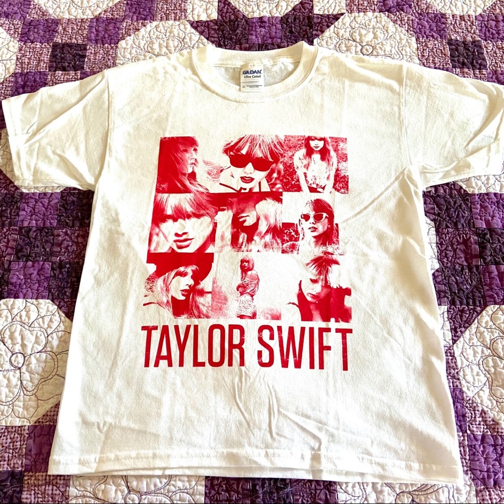 Taylor Swift Tee 🥰LAST ONE-NWOT🔥FINAL SALE - Picture 2 of 7